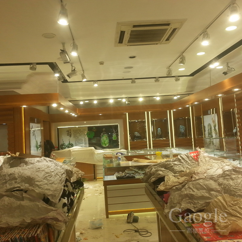 廣州北京路工藝禮品展柜