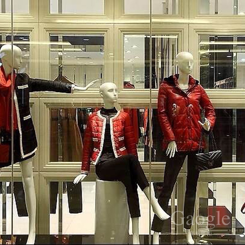 女裝櫥窗設(shè)計(jì)