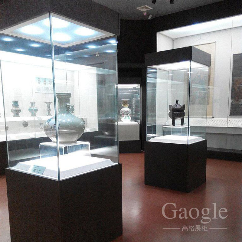 古董收藏品展柜