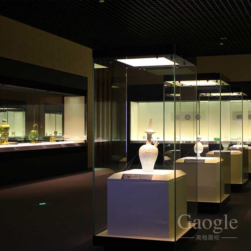 古董收藏品展柜