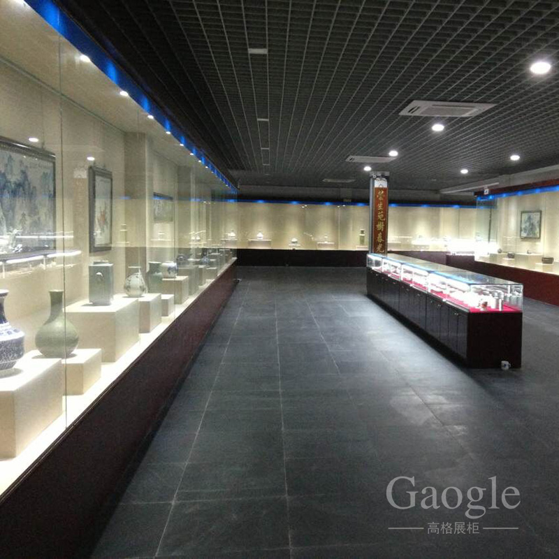 �����^չ��