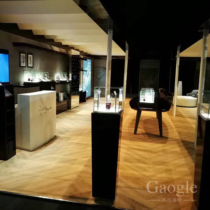 �����ֱ�չ��