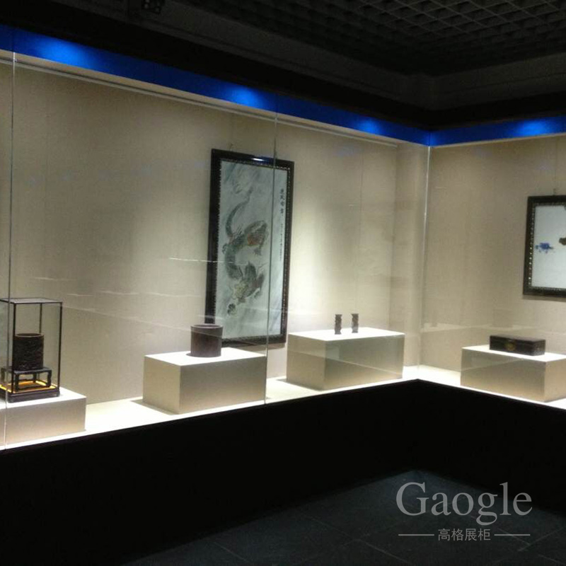 �����^չ��